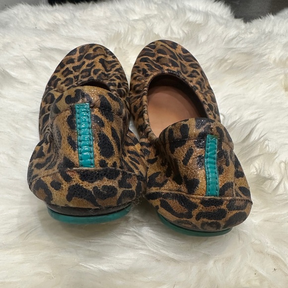 Leopard Print Tieks - Picture 2 of 3